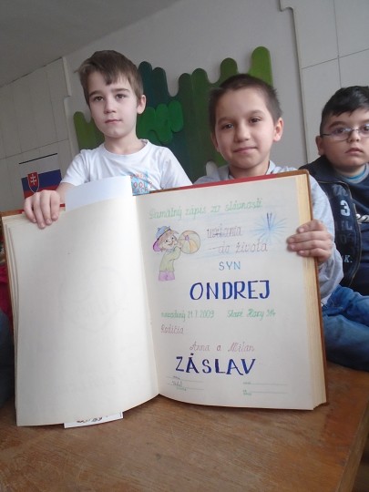 img00004.jpg