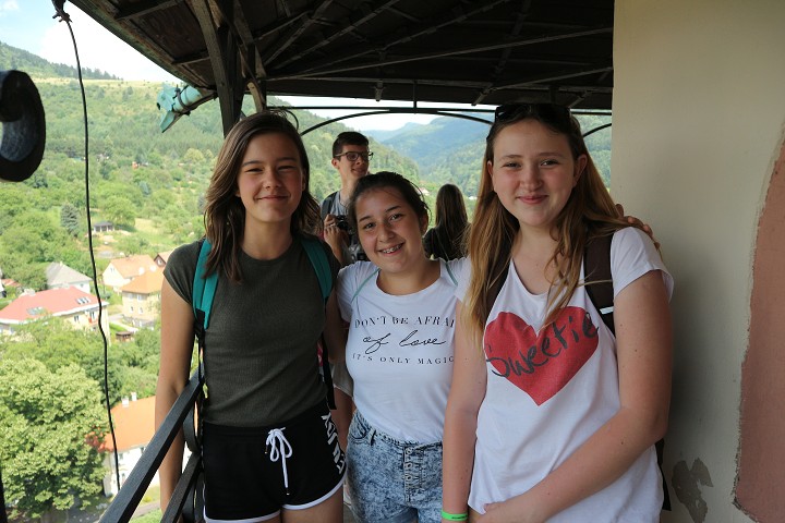 img00018.jpg