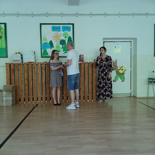 img00010.jpg